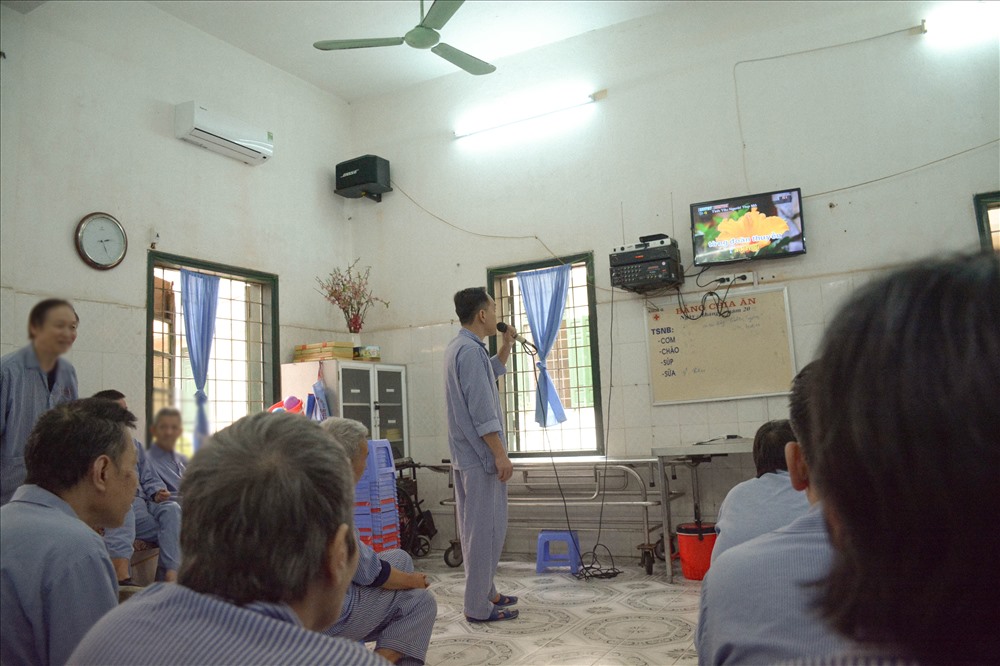 Sau cánh cửa Bệnh viện tâm thần Hà Nội - ảnh 12 Sau cánh cửa Bệnh viện tâm thần Hà Nội - ảnh 12
