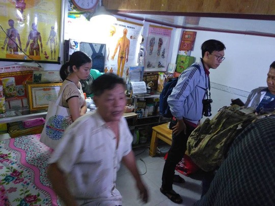 Cơ quan chức năng kiểm tra cơ sở Vicana ở TP HCM.