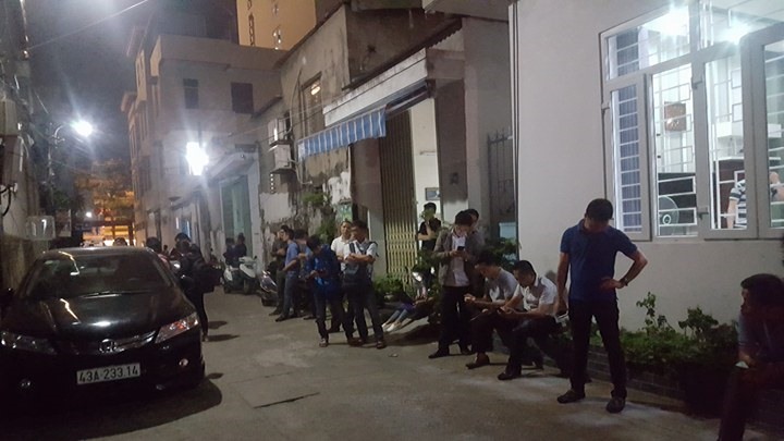 Rất đông phóng viên có mặt tại đây