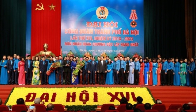 BCH LĐLĐ TP. Hà Nội khóa XVI, nhiệm kỳ 2018 - 2023 với 58 đồng chí ra mắt Đại hội. Ảnh: Hải Nguyễn
