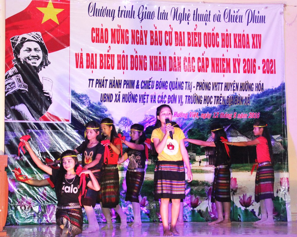 Đội còn tuyên truyền các ngày lễ lớn của đất nước, nhiều cuộc bầu cử quan trọng các cấp từ trung ương đến địa phương rất chu đáo. Ảnh: TH.