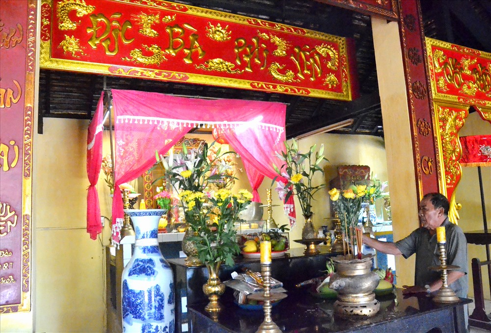 Nơi đây thờ bà Phi Yến gắn với truyền thuyết về câu ca dao đầy bí hiểm... (Ảnh: Thanh Mai)