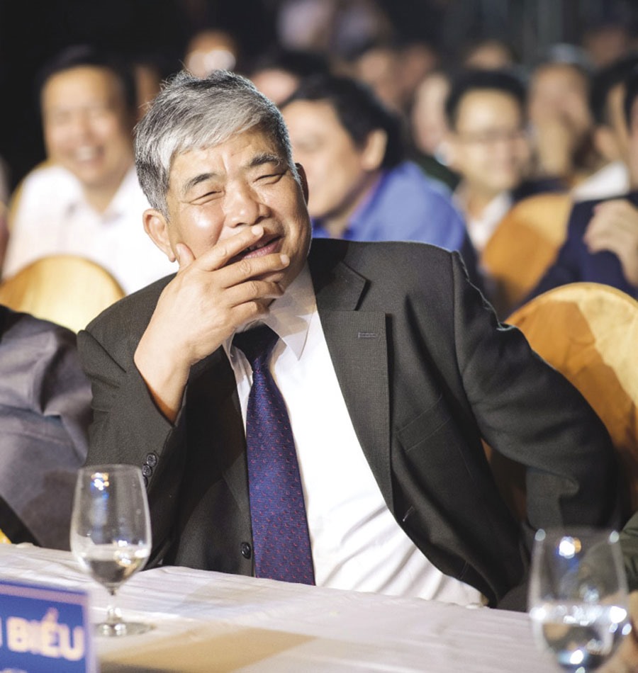 “Đại gia điếu cày” Lê Thanh Thản - vị dân Tướng trong thời bình.