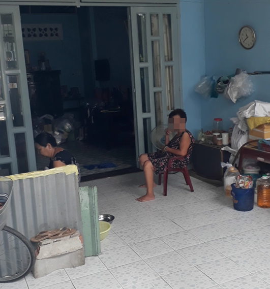 Bà nội của Tài “mụn“.