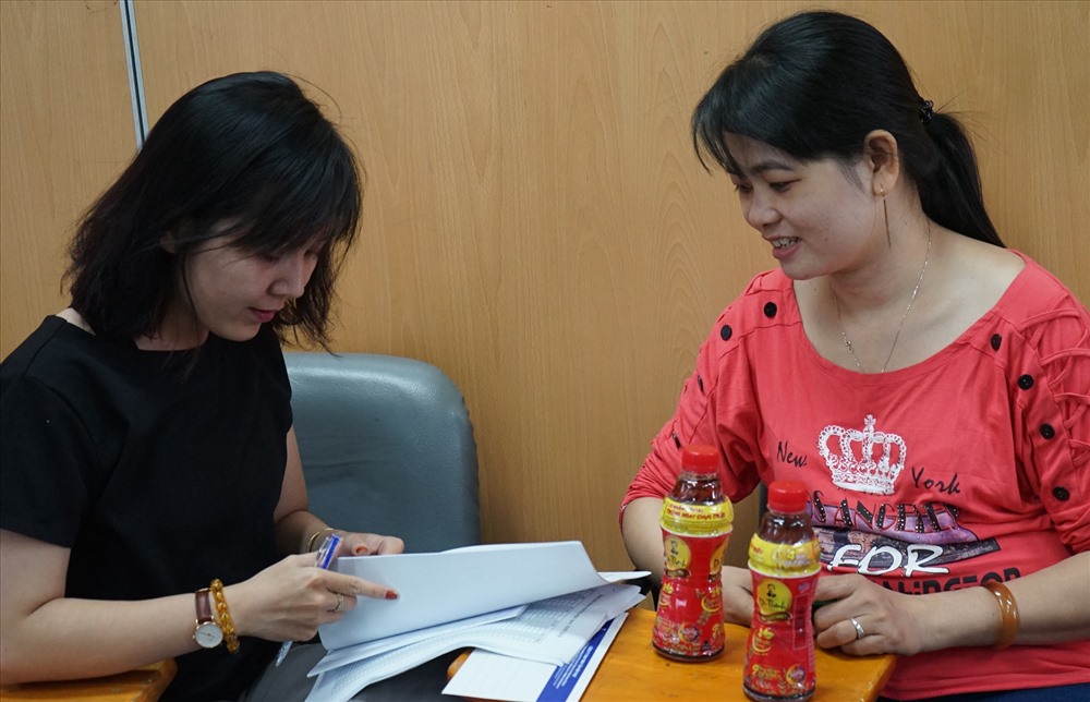 Nữ khách hàng liên tiếp trúng 2 giải 10 triệu sau khi uống Trà thanh nhiệt Dr Thanh - ảnh 2 Nữ khách hàng liên tiếp trúng 2 giải 10 triệu sau khi uống Trà thanh nhiệt Dr Thanh - ảnh 2