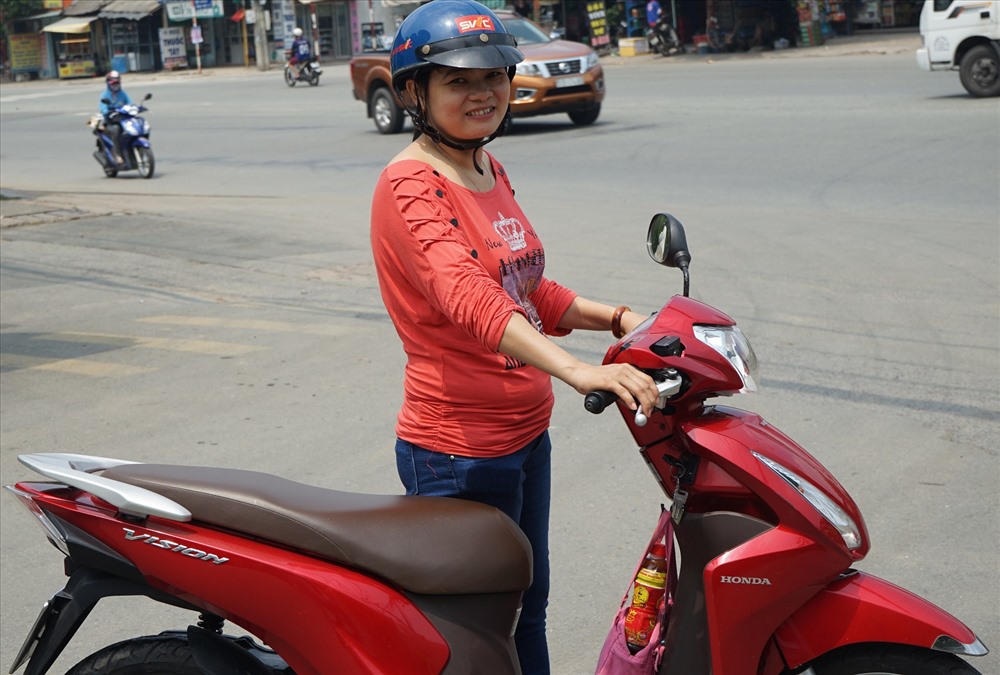 Nữ khách hàng liên tiếp trúng 2 giải 10 triệu sau khi uống Trà thanh nhiệt Dr Thanh - ảnh 3 Nữ khách hàng liên tiếp trúng 2 giải 10 triệu sau khi uống Trà thanh nhiệt Dr Thanh - ảnh 3