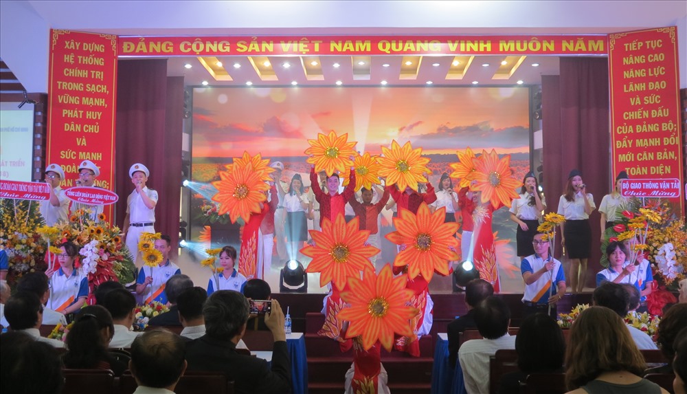 30 năm qua, trường ĐH GTVT đã vượt qua nhiều khó khăn và đạt được nhiều thành tựu nổi bật