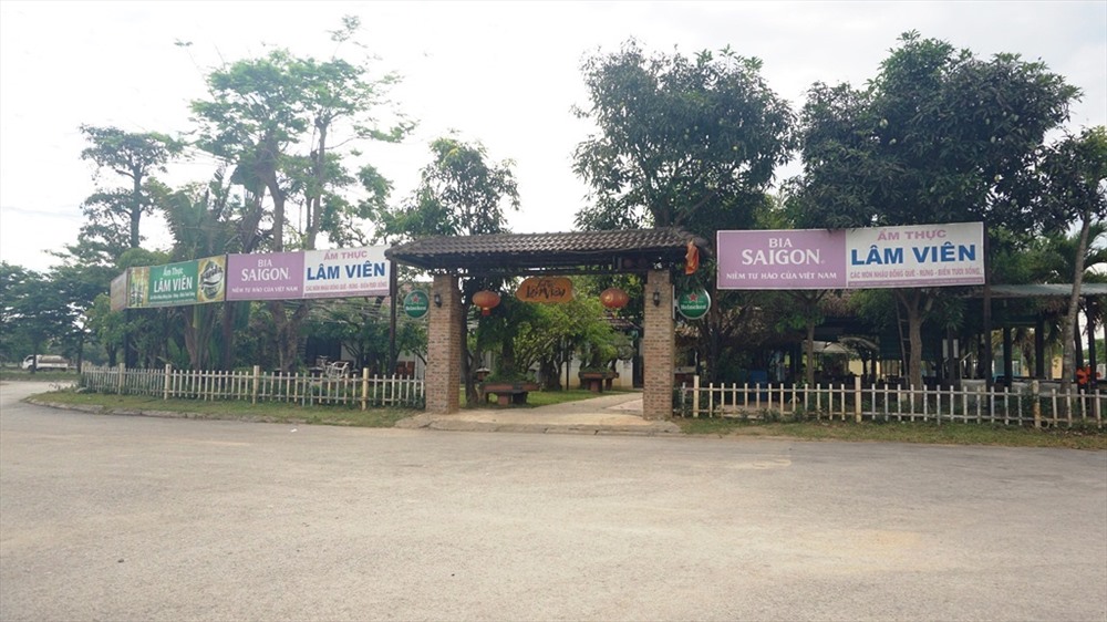 Nhà hàng, quán nhậu mọc lên trong dự án (ảnh: P.V)