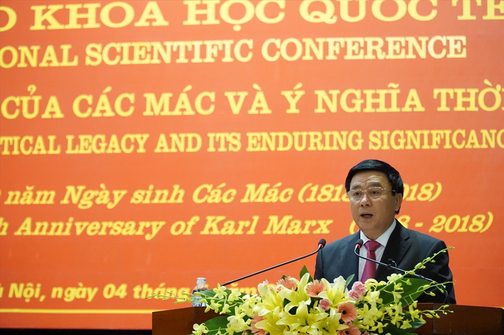 Ông Nguyễn Xuân Thắng – Bí thư Trung ương Đảng, Chủ tịch Hội đồng Lí luận T.Ư, Giám đốc Học viện Chính trị quốc gia Hồ Chí Minh. Ảnh: VH
