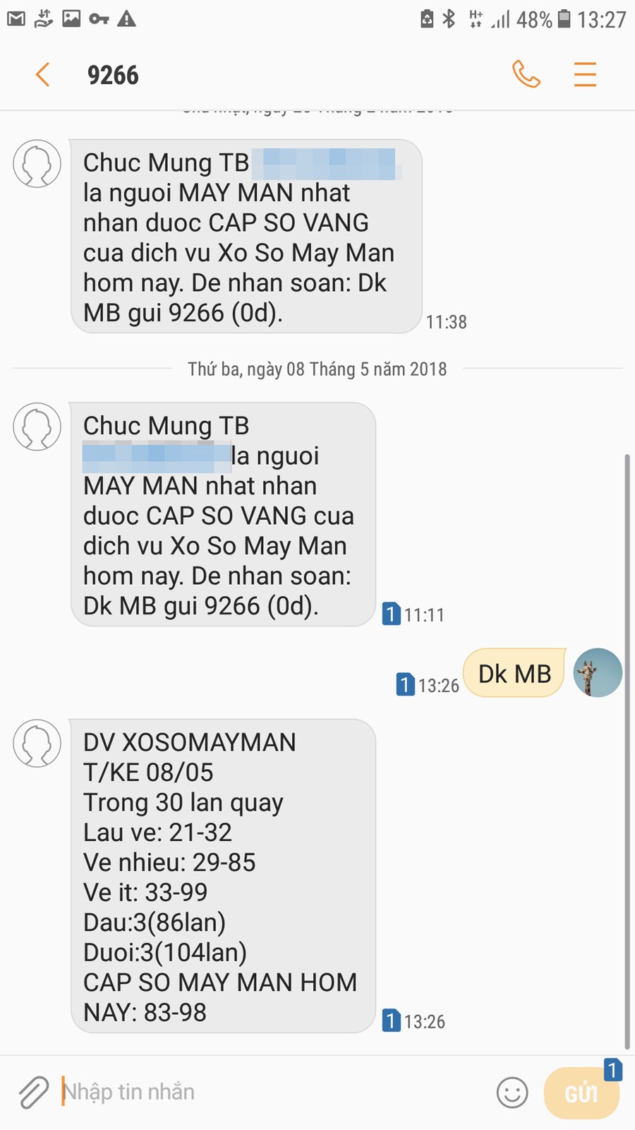 Khách hàng liên tục bị làm phiền bởi những tin nhắn dịch vụ lô đề mà nhà mạng công khai quảng cáo. Ảnh: P.V