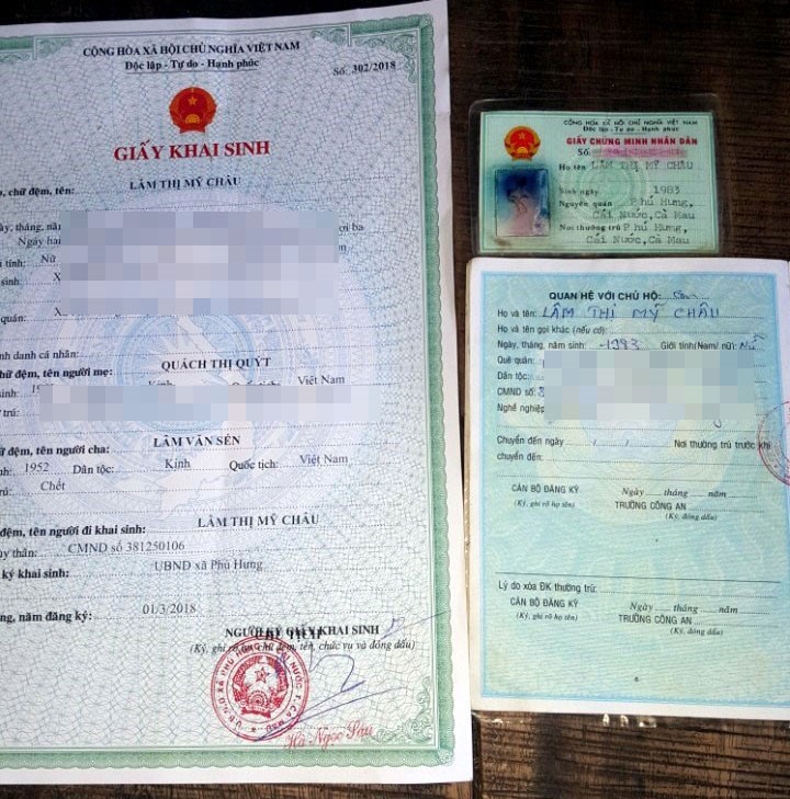 Hàng loạt giấy tơ tư pháp của anh Châu đều mang giới tính nữ.