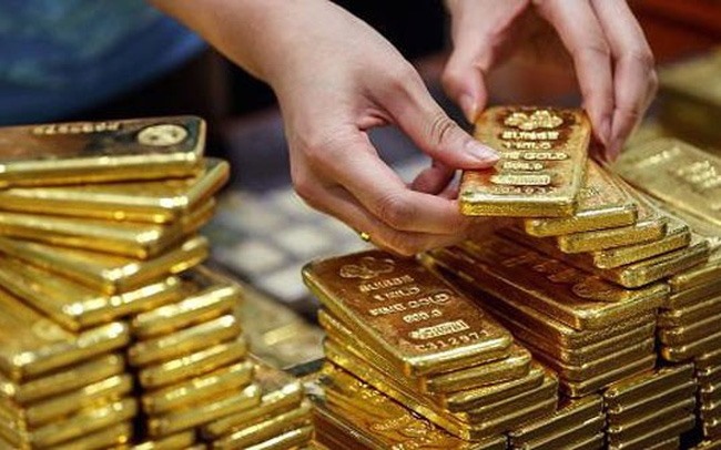 Giá vàng hôm nay 16.6: Giảm mạnh mất mốc 37 triệu đồng/lượng.