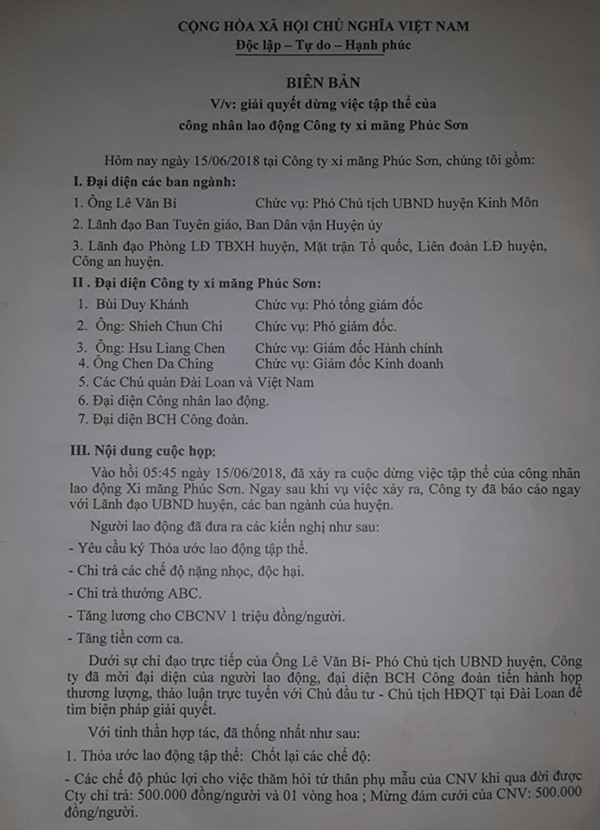 Biên bản thương lượng giữa người sử dụng lao động và đại diện NLĐ. Ảnh: Nguyễn Thu Hà