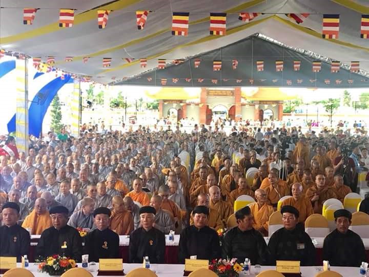 Các chức sắc, tăng ni tại buổi khánh thành Thiền viện