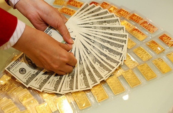 Giá vàng hôm nay 22.6: USD tăng vọt, vàng rớt