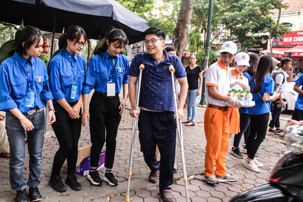 Có những thí sinh phải chống na
