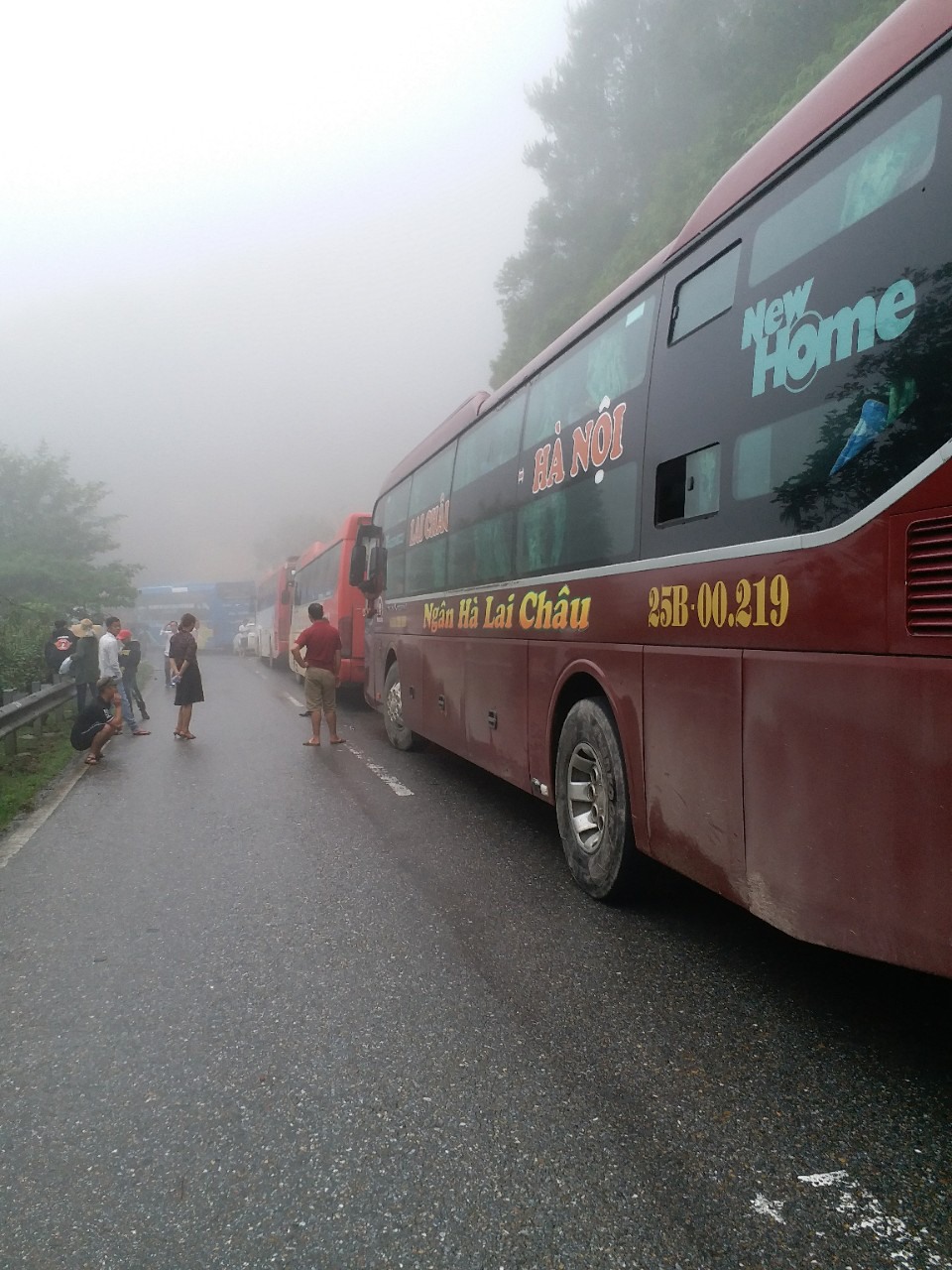 Tại Sa Pa thời tiết sương mù và có mưa.
