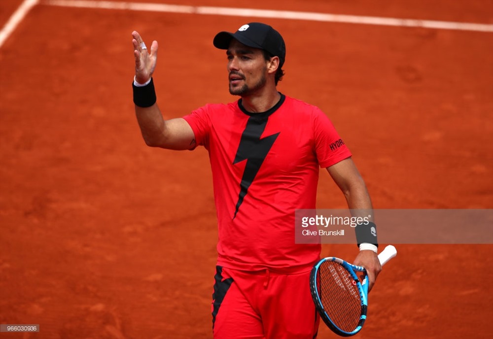 Fognini trong bộ trang phục “Flash man” độc đáo. Ảnh: Getty.