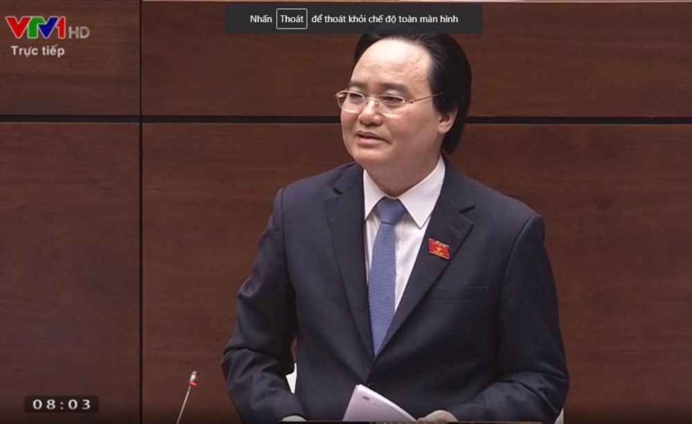 Bộ trưởng Phùng Xuân Nhạ.