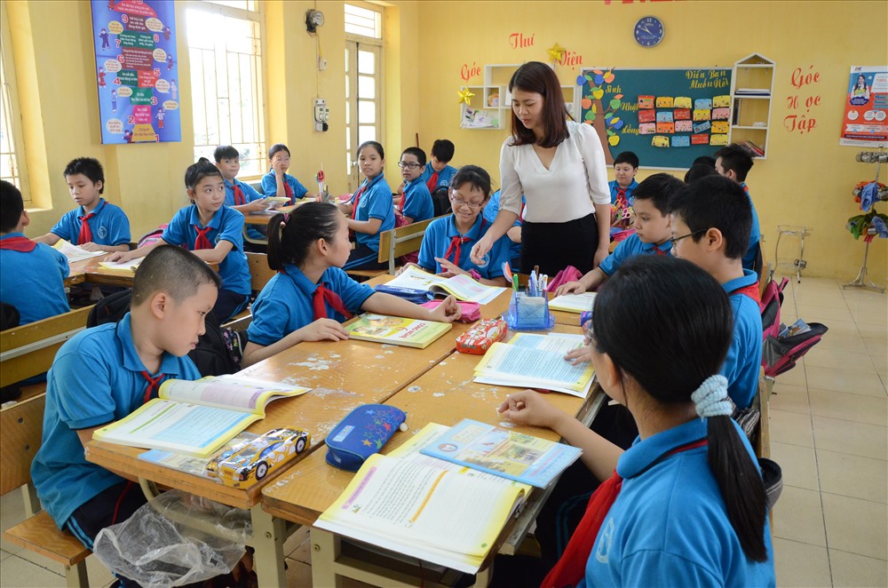 Giáo dục và Y tế đang là 2 ngành có lượng công chức, viên chức lớn. Ảnh minh hoạ: Huyên Nguyễn