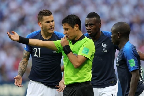 Lộ diện trọng tài trận chung kết World Cup 2018: Cả Pháp và Croatia đều lo - ảnh 4 Lộ diện trọng tài trận chung kết World Cup 2018: Cả Pháp và Croatia đều lo - ảnh 4
