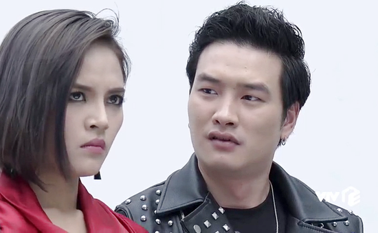 Ánh mắt đanh ác “thương hiệu” của My “sói”