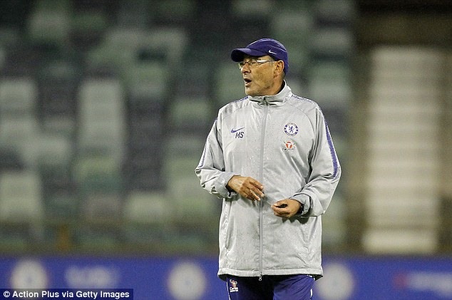 HLV Sarri không muốn mất một ngôi sao tầm cỡ như Hazard. Ảnh: Getty.