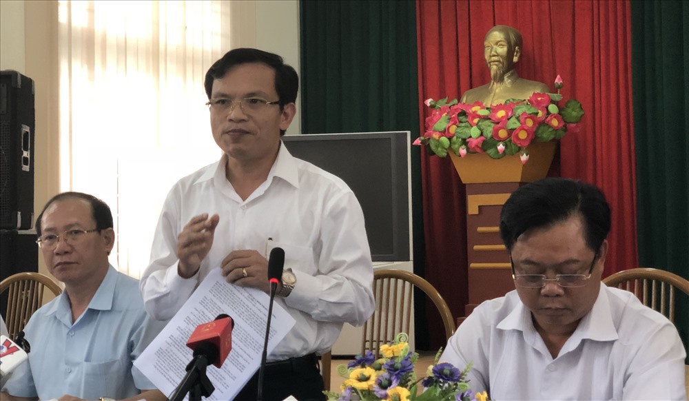 Ông Mai Văn Trinh - Cục trưởng Cục Quản lý Chất lượng, Bộ GDĐT thông tin tại họp báo. Ảnh: H.N