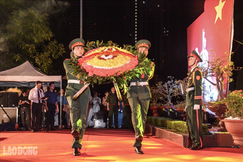 Buổi lễ diễn ra trong không khí trang nghiêm,