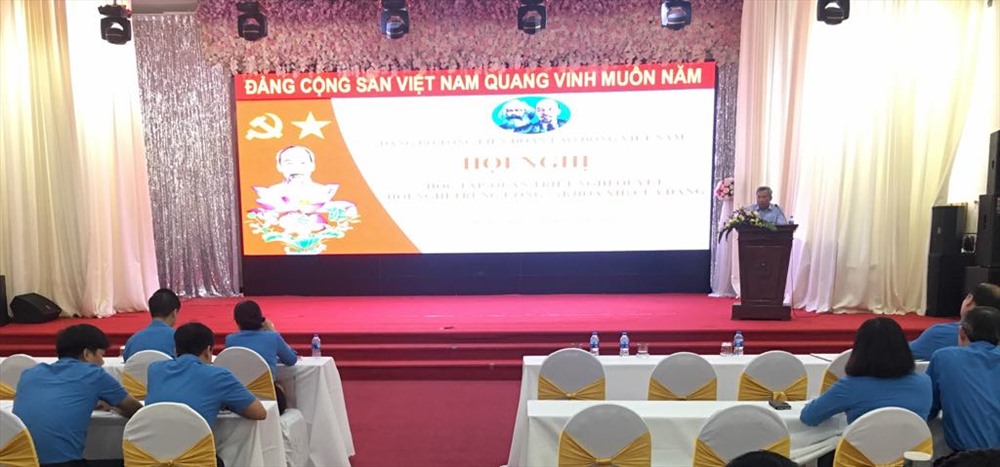 TS.Trần Hồng Hà phát biểu tại Hội nghị. Ảnh: H.A