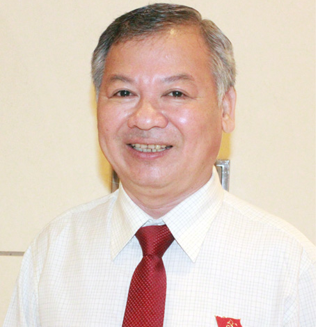 Ông Hồ Văn Năm
