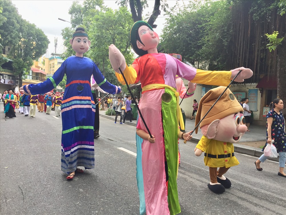 Chương trình là hoạt động văn hóa đa sắc màu, hấp dẫn.