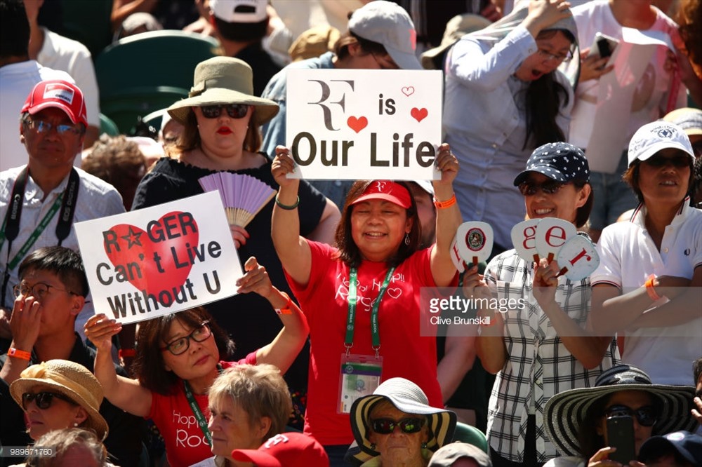 Federer luôn nhận được sự ủng hộ dù ở bất cứ đâu. Ảnh: Getty.