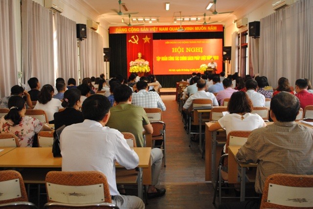 Các cán bộ công đoàn chuyên trách TP. Hà Nội tham gia tập huấn. Ảnh: LĐLĐ TP. Hà Nội