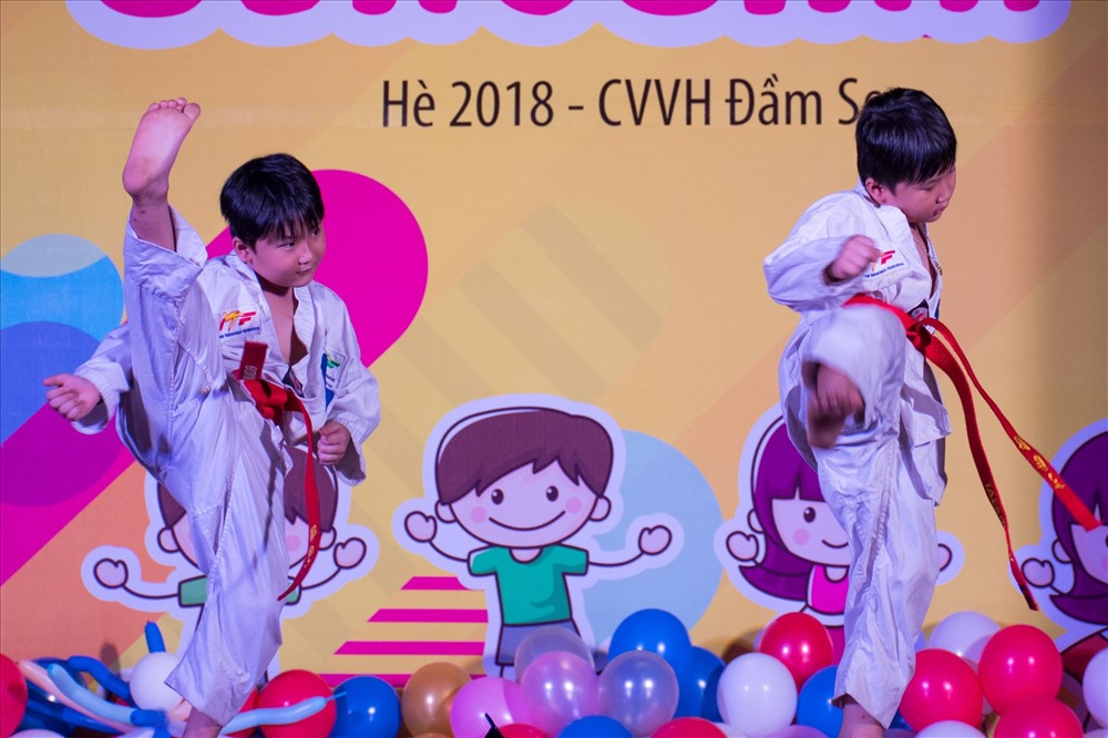 Theo Ban tổ chức, đây là hoạt động mỗi năm được tổ chức một lần, là nơi các em song sinh có được sân chơi, gặp gỡ bạn bè. Ảnh: T.S