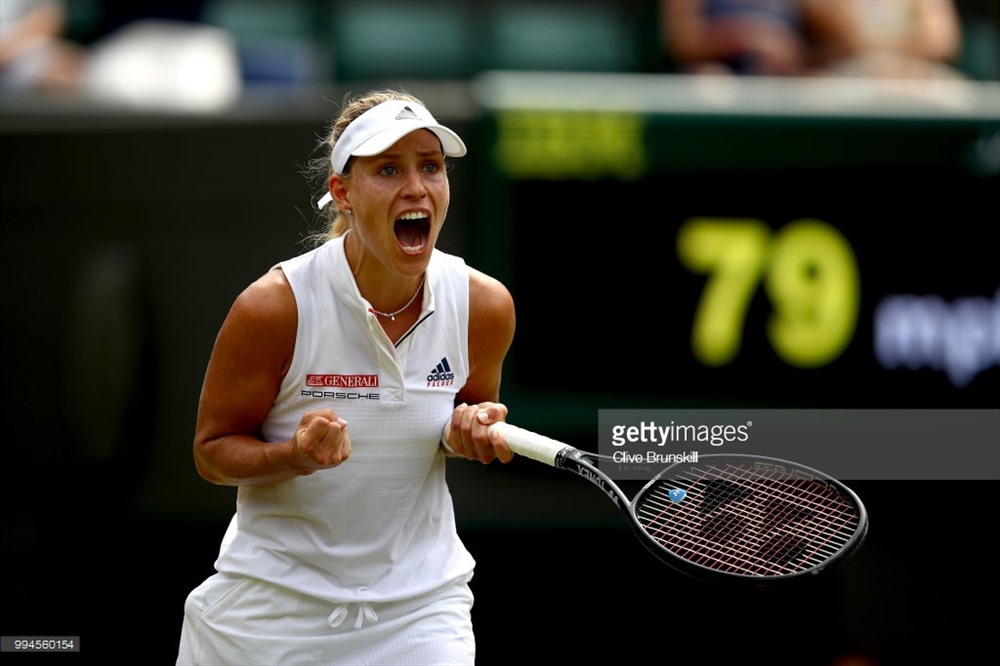 Kerber mướt mồ hôi để có thể đi tiếp. Ảnh: Getty.