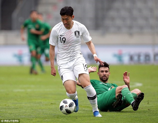 Son Heung-min trong màu áo ĐTQG. Ảnh: Getty.