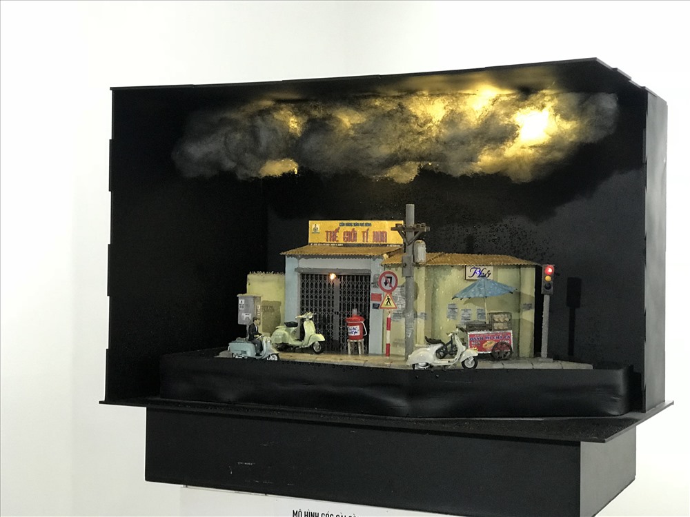 Người Sài Gòn quen và lạ với những cơn mưa bằng công nghệ thực tế ảo, 3D mapping - ảnh 3 Người Sài Gòn quen và lạ với những cơn mưa bằng công nghệ thực tế ảo, 3D mapping - ảnh 3