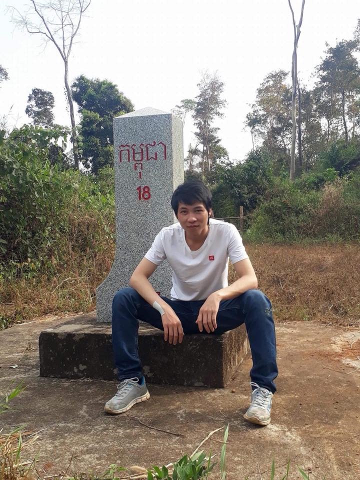 Tác giả Đình Văn.