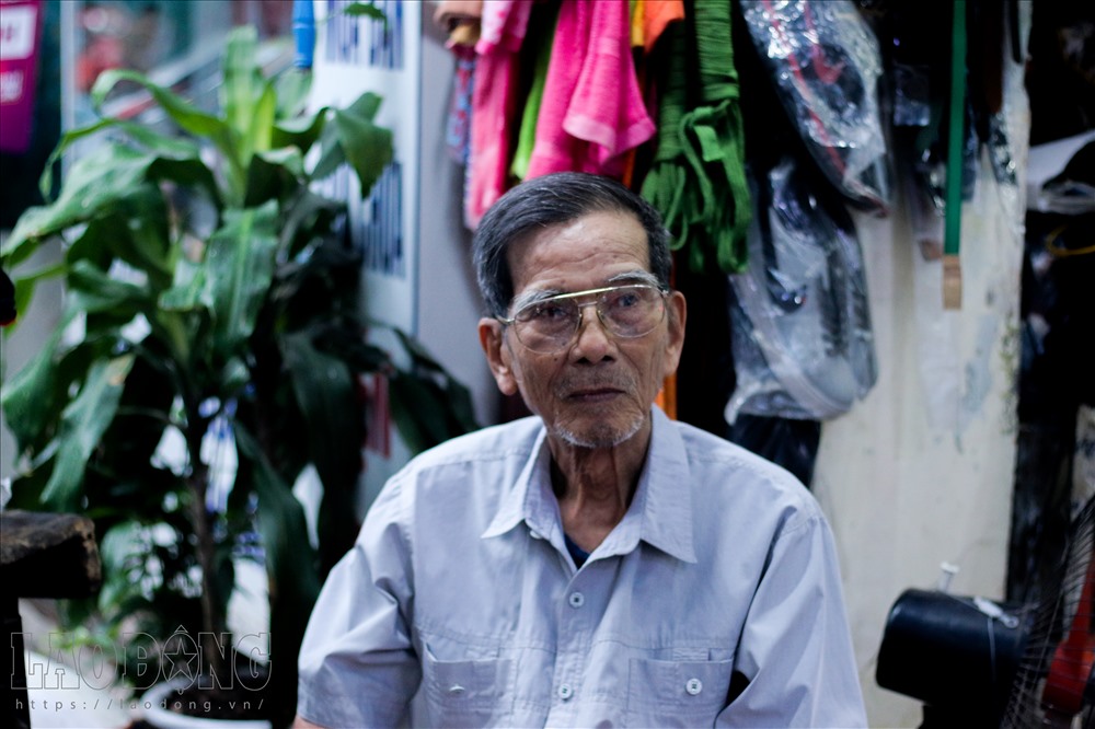 Nghệ sĩ Trần Hạnh.