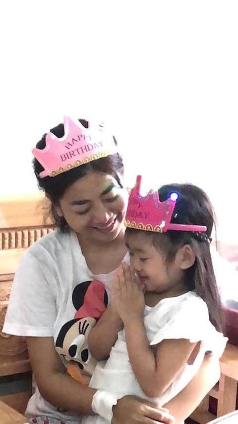 Công chúa nhỏ của Mai Phương tròn 5 tuổi.