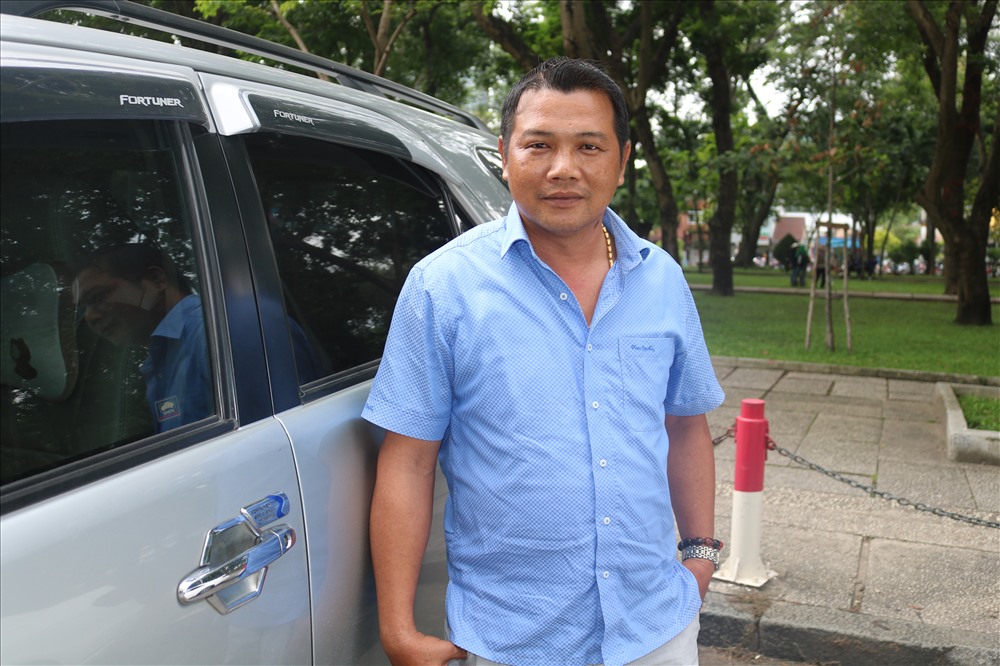Anh Hoa cho rằng từ ngày có thu phí theo giờ anh không đem xe vào các tuyến đường có thu phí đỗ nữa.
