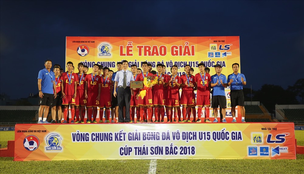 Viettel giành hạng nhì chung cuộc.