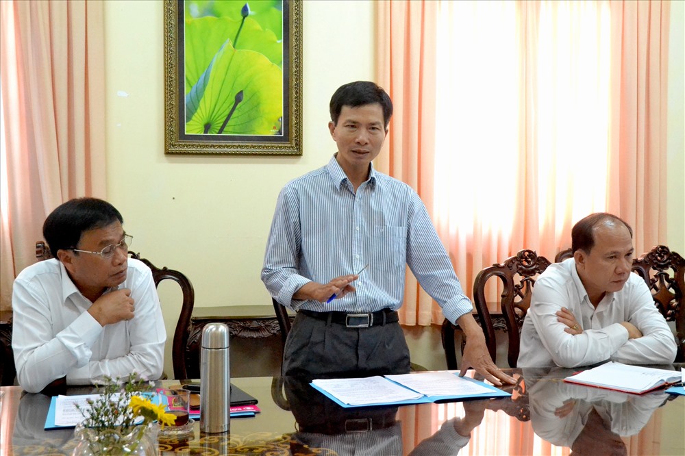 Các đại biểu phát biểu tại cuộc họp. Ảnh: Lục Tùng