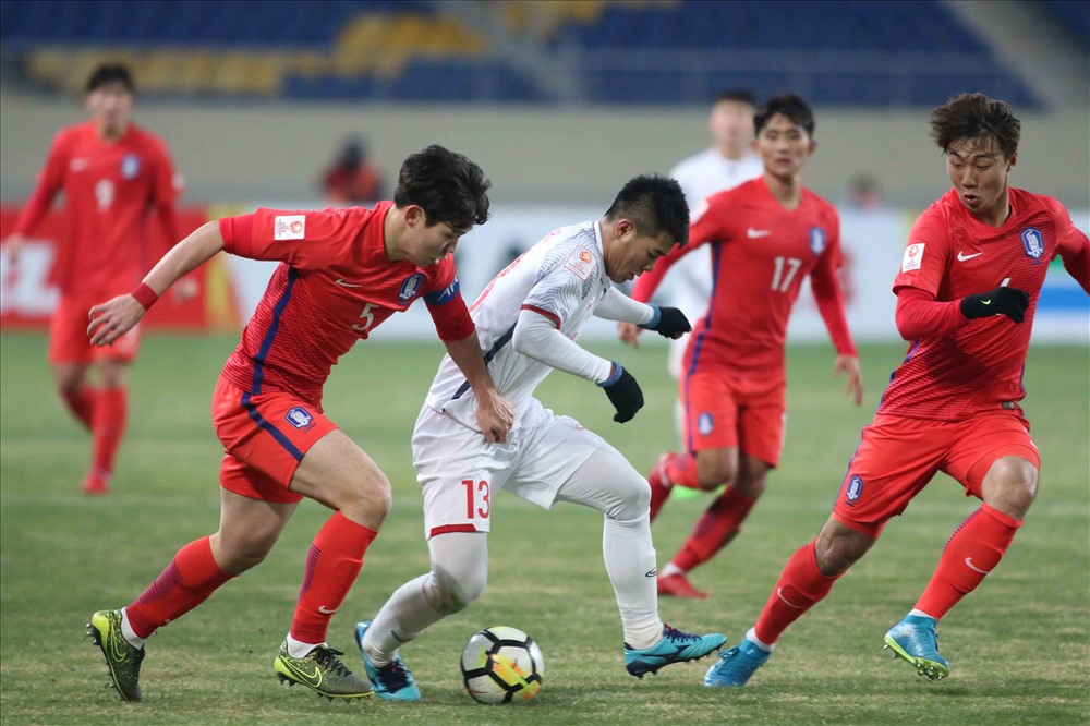 Tại VCK U23 Châu Á 2018, HLV Park Hang-seo đã để thua đội bóng quê hương với tỉ số 1-2. Ảnh: Hữu Phạm
