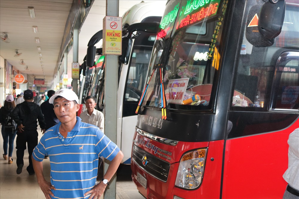 Hiện tại, nhiều tuyến xe chất lượng cao từ TP.HCM đi các tuyến gần và các điểm du lịch đều không còn vé.