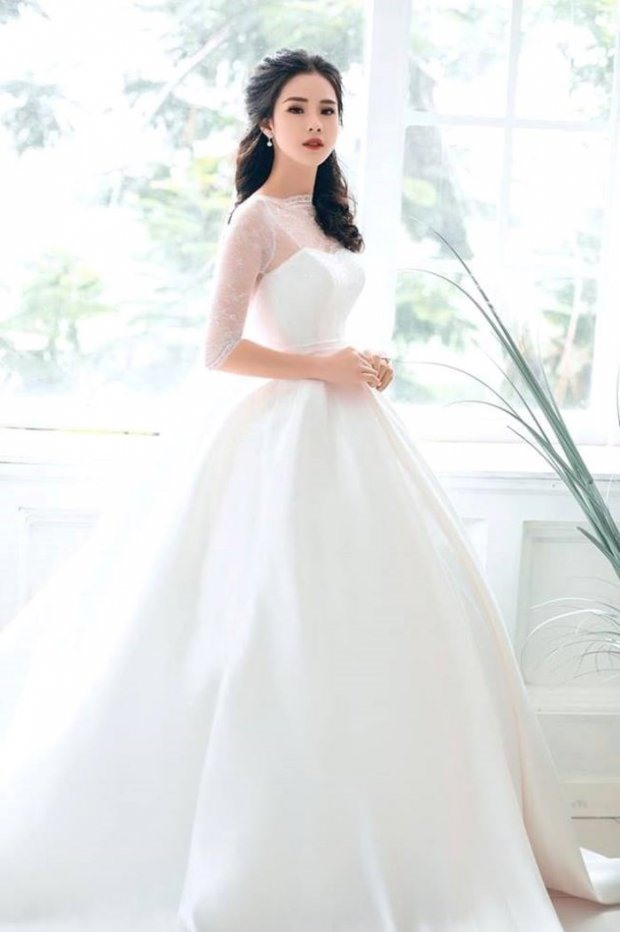 Huyền Trang sở hữu một nhan sắc vô cùng xinh đẹp.