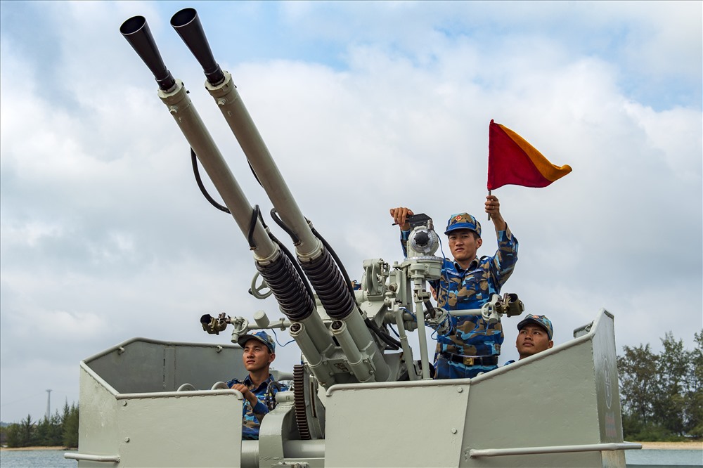 Sẵn sàng.