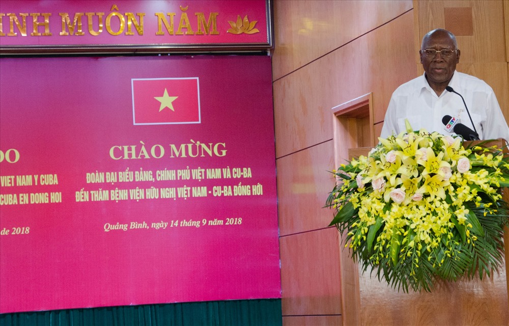 Ông Salvado Valdés Mesa khẳng định mối quan hệ tình cảm đặc biệt giữa hai nước Việt Nam - Cu Ba. Ảnh: Lê Phi Long