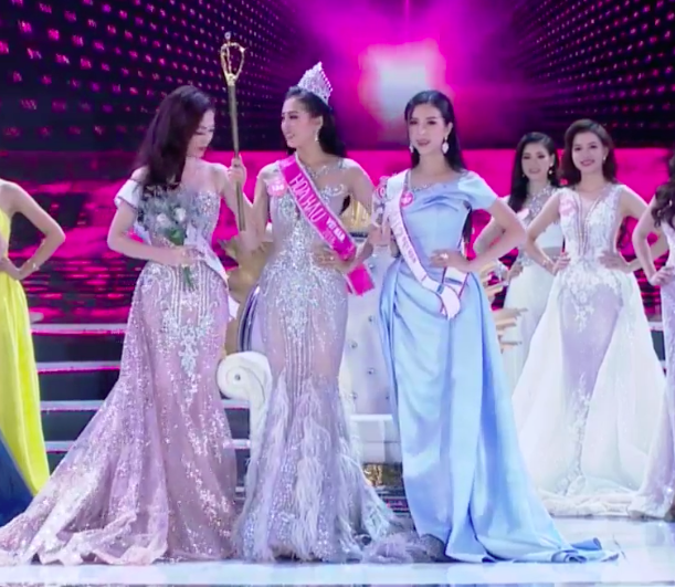 Vương miện Hoa hậu Việt Nam 2018 gọi tên Trần Tiểu Vy - ảnh 4 Vương miện Hoa hậu Việt Nam 2018 gọi tên Trần Tiểu Vy - ảnh 4